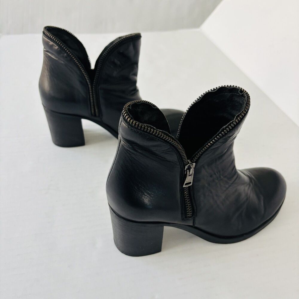 Cordani Black Leather Zip-Accent Ankle Boots Womens 7.5/38 Luxury Gorpcore